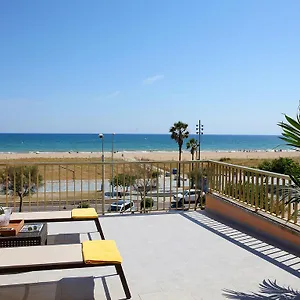 https://aparthotel-solifemar-castelldefels.catalonia-hotels.com